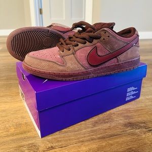 Nike SB Low Dunks Men’s Size 11.5